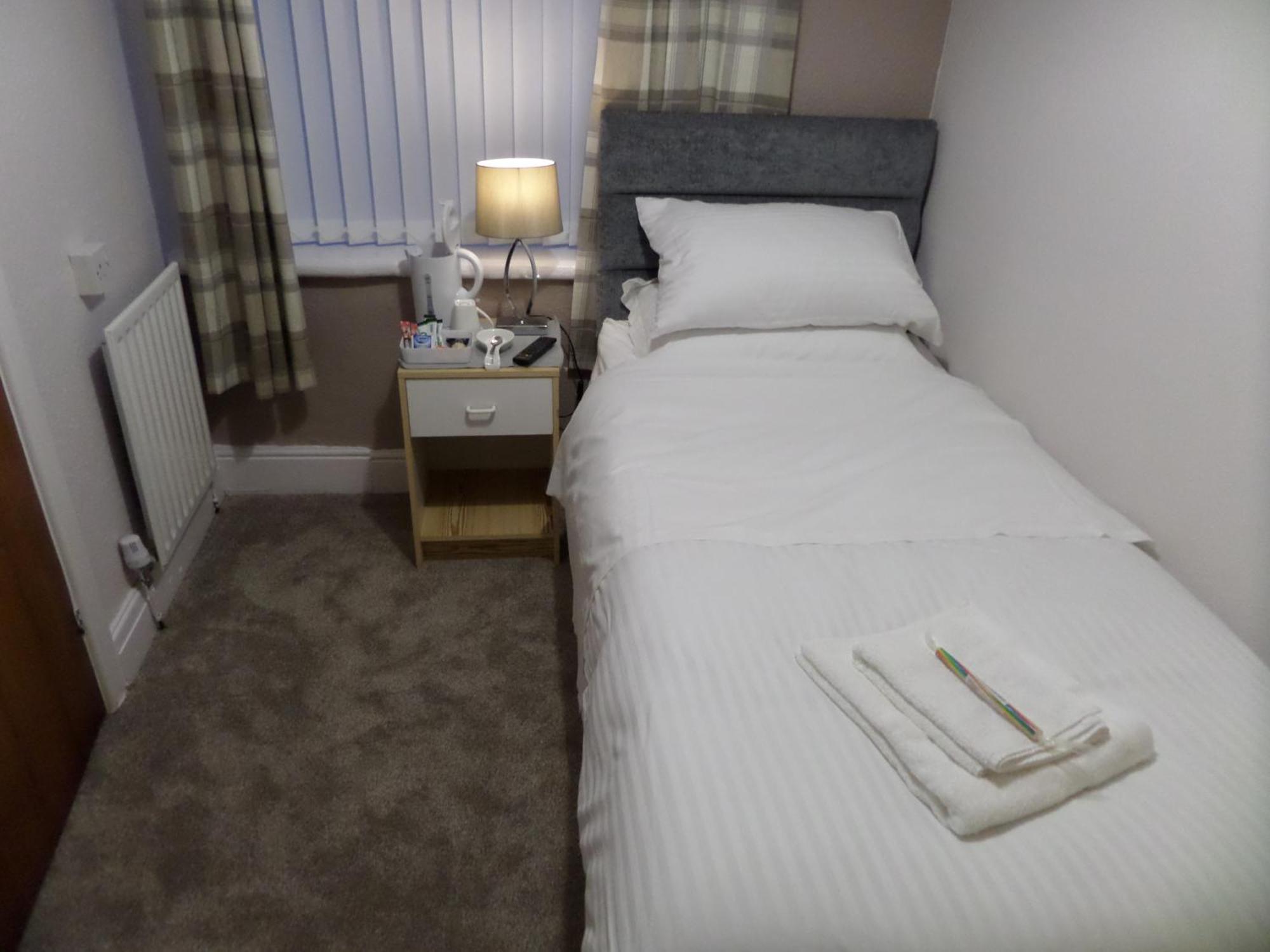Nathans Guest House Blackpool Exterior photo